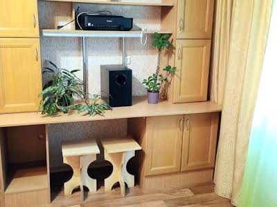 квартира за адресою Миколи Закревського вул., 95