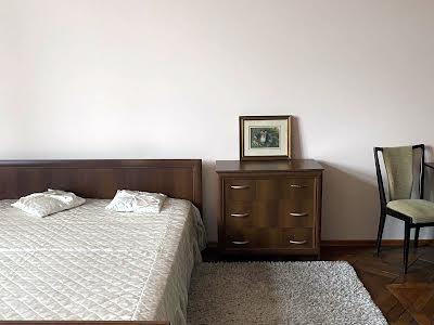 квартира по адресу Адама Мицкевича пл., 4