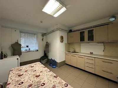 комерційна за адресою Морехідна вул., 1