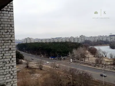 квартира за адресою Непокоренных, 1
