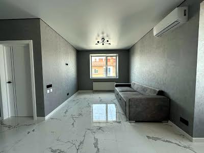 квартира за адресою Юліана Целевича вул., 30
