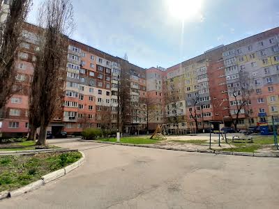 квартира за адресою Вокзальна вул., 28