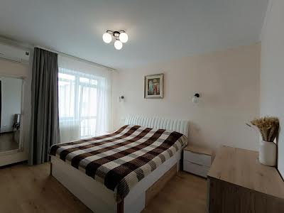 квартира по адресу Андрея Мельника ул., 10