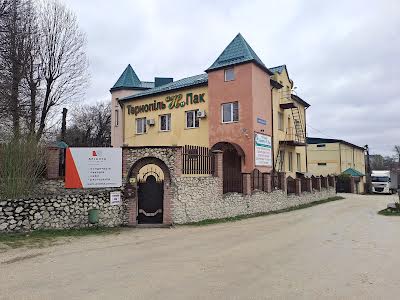 комерційна за адресою Микулинецька вул., 99А