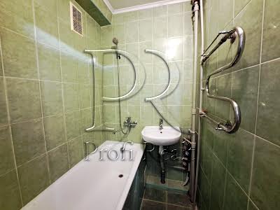 квартира за адресою Авіаконструктора Антонова вул., 15А