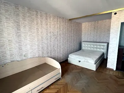 квартира за адресою Георгія Дудника вул. (Цюрупинська), 2