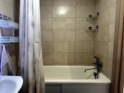 квартира за адресою Центральна вул., 21