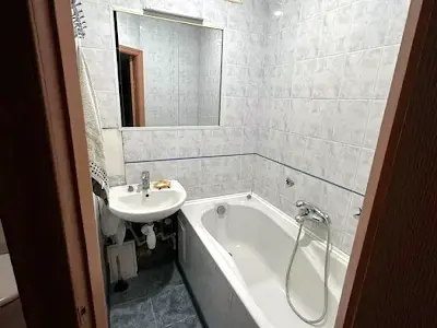 квартира по адресу Сергія Берегового ул. (Мартиросяна), 25