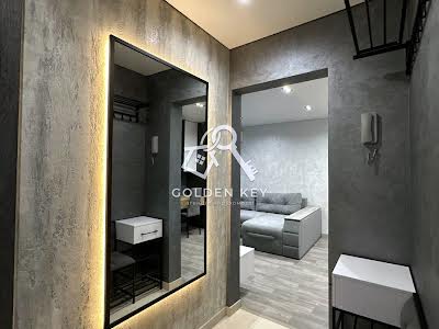 квартира за адресою Петра Дорошенка вул. (Блюхера), 5