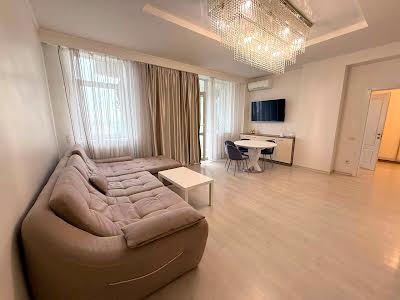 квартира за адресою Лесі Українки бульв., 7-А