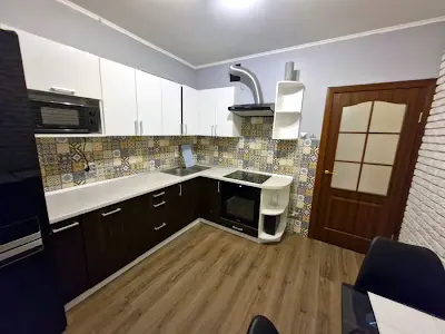 квартира за адресою Софії Русової вул., 3