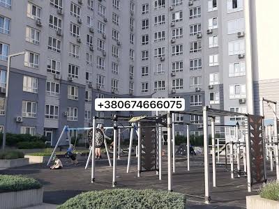 квартира за адресою Драгоманова вул., 10