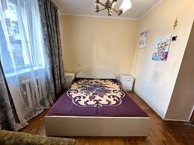 комната по адресу Евгения Патона ул., 2/2