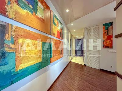 квартира за адресою Лобановского, 30