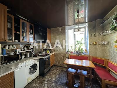 квартира за адресою Єврейська вул., 40