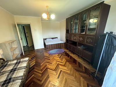 квартира за адресою Вигін вул., 3