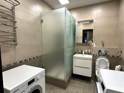 квартира по адресу Драгоманова ул., 2