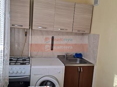 квартира за адресою Анатолія Базилевича пров. (Червонозаводський), 2/13