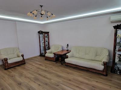 квартира по адресу Василия Тютюнника ул. (Малишева), 32