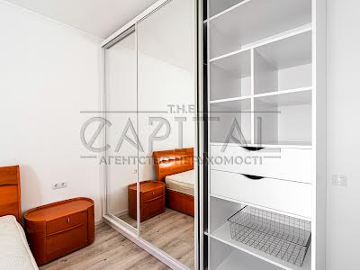 квартира за адресою Сергія Данченка вул., 32