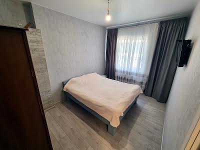будинок за адресою Сонячна, 37