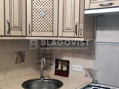 квартира за адресою Солом'янська вул., 16