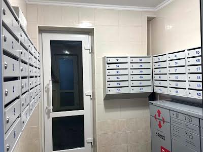 квартира за адресою Драгоманова вул., 31