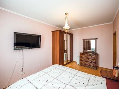 квартира по адресу Рожівська, 8