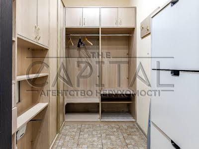 квартира за адресою Панаса Мирного вул., 28-А