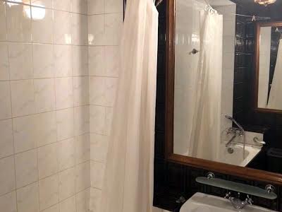 квартира за адресою Пастера вул., 10