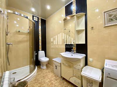 квартира за адресою Південна вул., 17