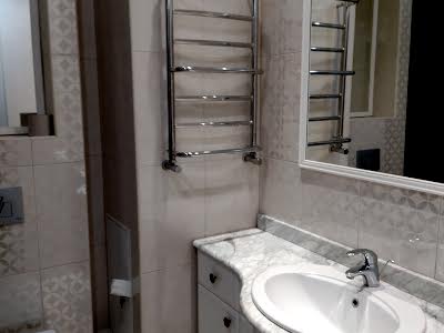 квартира за адресою Машинобудівників вул., 17А