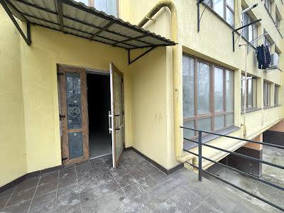 коммерческая по адресу Декабристів, 52