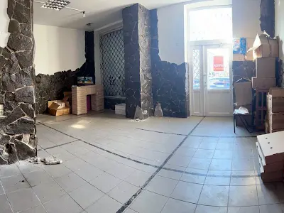 комерційна за адресою площа Ринок, 26