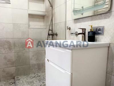 квартира за адресою Перемоги вул., 135