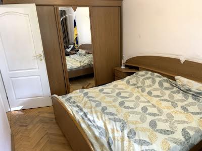 квартира за адресою Новогоспітальна вул. (Щорса пров.), 5