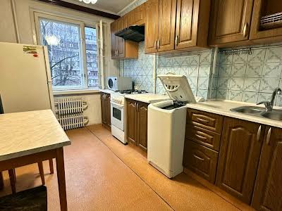 квартира по адресу Героев просп., 17