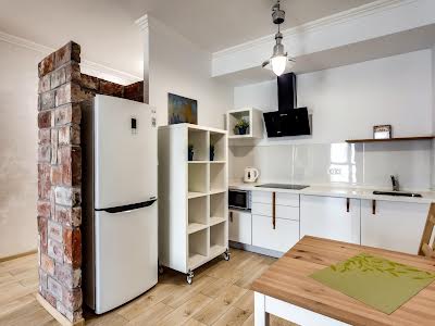 квартира за адресою Липинського, 26