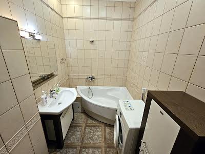 квартира по адресу Евгения Коновальца ул. (Щорса), 32-Г