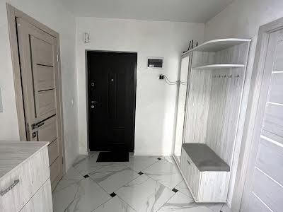 квартира за адресою Мельника, 10