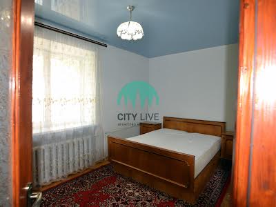 квартира за адресою Івана Пулюя вул., 2