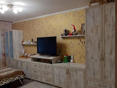 квартира за адресою Космонавтів, 77А