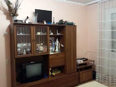 квартира за адресою Чигиринська вул., 11
