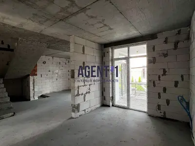 дом по адресу Кленовая ул.
