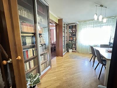 квартира за адресою Острозького вул., 59