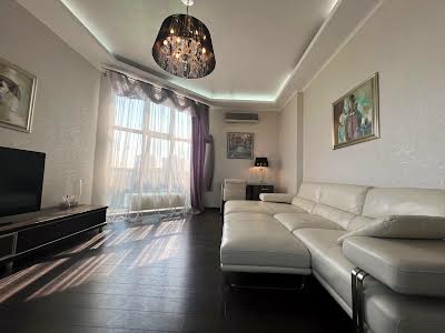 квартира за адресою Кудрявський узвіз, 3-Б