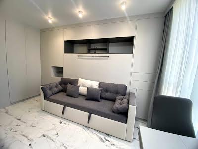 квартира за адресою Нова Виноградна, 2
