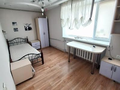 квартира по адресу Соборности ул. (Жовтнева), 65