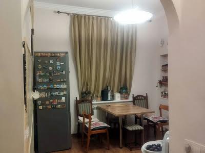 квартира за адресою Шевченка Т., 30