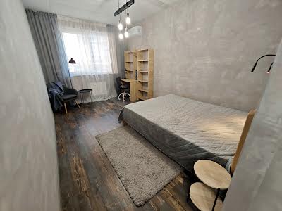 квартира за адресою Ревуцького вул., 40-В